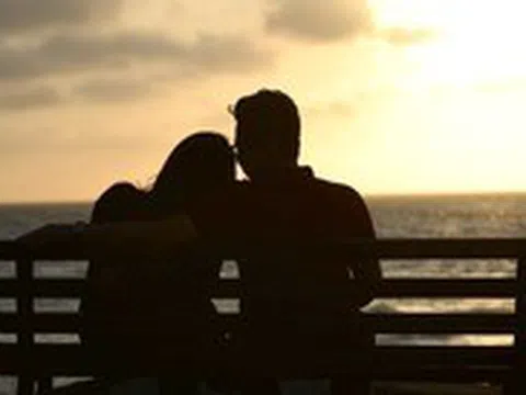 Gen Z nghĩ gì về chuyện 'sống thử' trước hôn nhân