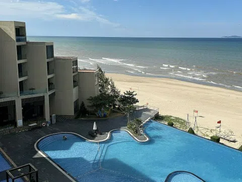 Thất vọng vì giá vé máy bay hè không giảm