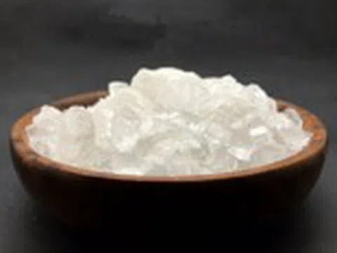 Ngộ độc nhôm do dùng phèn chua liên tục chữa hôi nách