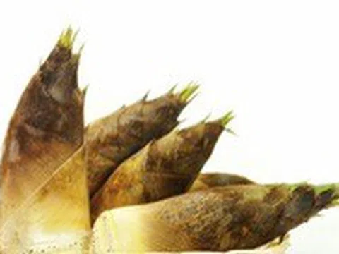 Măng chữa nhiều bệnh, nhưng có bệnh ăn vào nguy hiểm