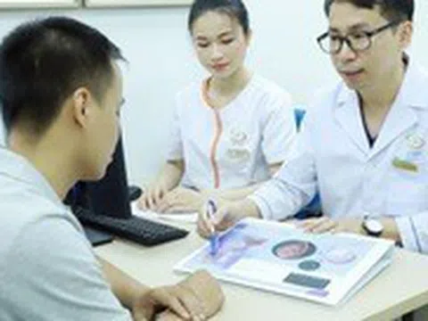 Hạnh phúc đến với cặp đôi hơn 10 năm hiếm muộn