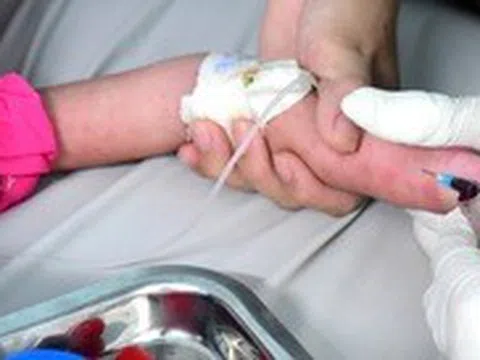 Bệnh sởi diễn biến phức tạp, cần kiểm soát lây nhiễm