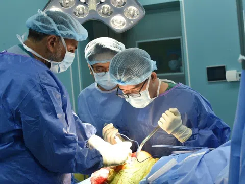 Suýt không thể đi lại vì thói quen nhiều đàn ông Việt hay làm