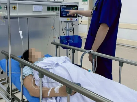 Nhập viện nguy kịch sau khi tiêm thuốc tê
