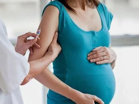 Mắc cúm khi mang thai nguy hiểm thế nào?