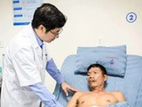 Bệnh viện thông tin về bệnh nhân có cấu trúc cơ thể khác thường phải mổ cấp cứu