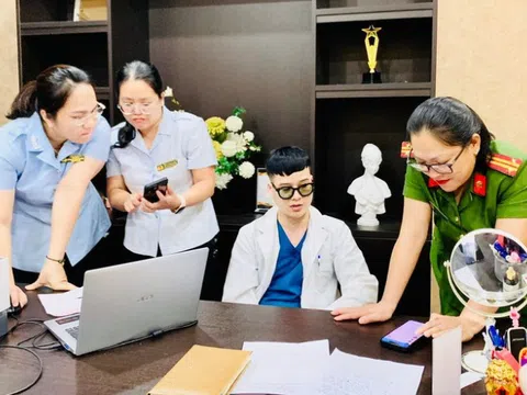 Học ngành văn hóa, nhưng vào phòng khám làm 'bác sĩ', ra y lệnh điều trị