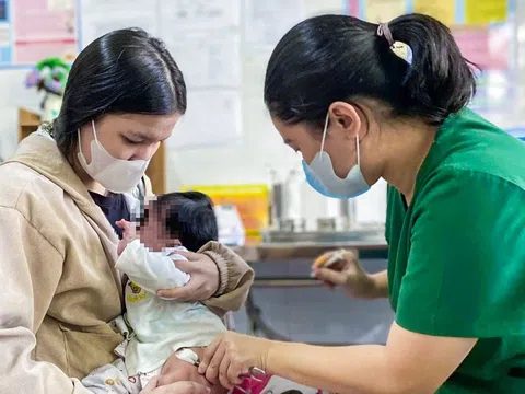 TP.HCM: Tỉ lệ tiêm vắc xin sởi đạt mức an toàn, nhưng ca mắc giảm chậm