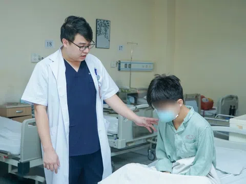 Suýt mất 'của quý' vì tò mò tuổi mới lớn