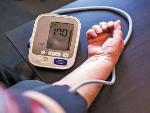 Ai có nguy cơ bị tăng huyết áp?