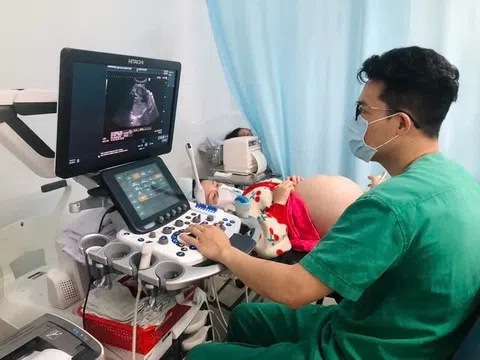 Tại sao phụ nữ mang thai nên tiêm phòng cúm?