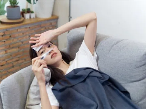 Đối phó với sốt cao, đau ê ẩm người khi mắc cúm A