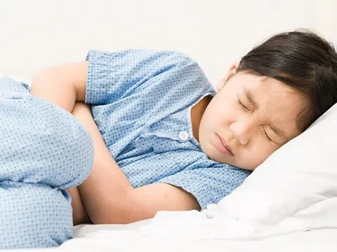 Trẻ bị tiêu chảy có nên uống sữa?