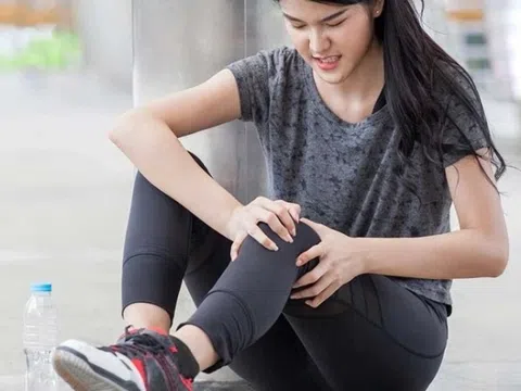 Độ tuổi bắt đầu bị viêm khớp
