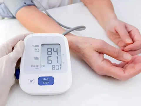 6 điều cần làm khi bị huyết áp thấp