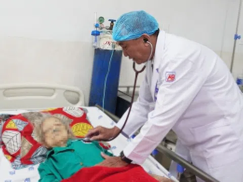 Căn bệnh khiến bệnh nhân ở TP.HCM chảy máu trực tràng ồ ạt