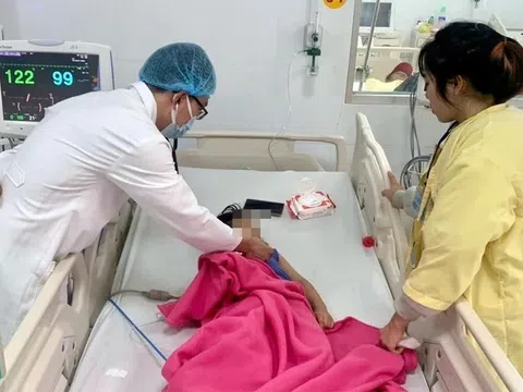 Tai nạn bất ngờ khiến bé gái phải cấp cứu sau khi nhổ răng