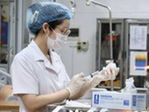 Đề xuất nhiều mức phụ cấp ưu đãi nghề cho y bác sĩ, nhân viên y tế