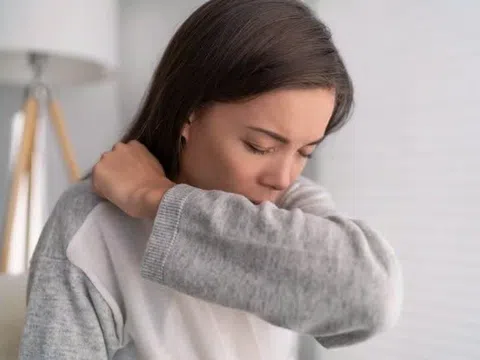 Cách chữa ho khan khi trời lạnh