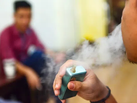 Thuốc lá điện tử 'ngụy trang' làm sao biết? Phạt ra sao, báo cho ai khi phát hiện?