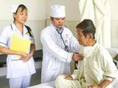 Phẫu thuật bóc khối bướu giáp to hiếm gặp chèn ép khí quản người bệnh