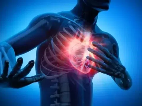 Bệnh tim mạch có di truyền sang con cái?