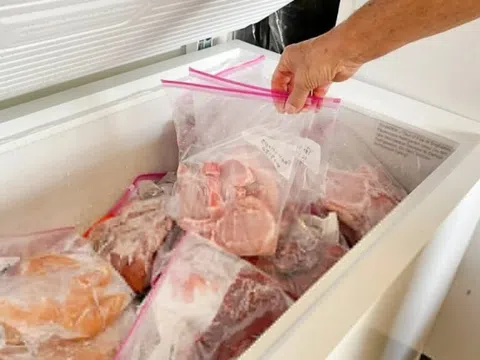 Cách tốt nhất để rã đông thịt, cá