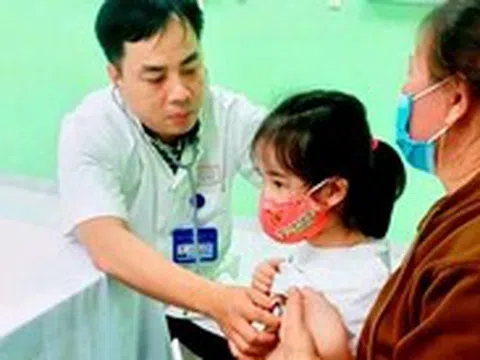 1.800 trẻ em ở Quảng Ngãi được khám bệnh tim bẩm sinh miễn phí