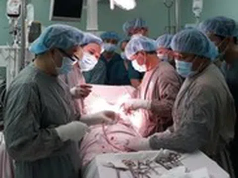 Kích hoạt báo động đỏ liên viện, bệnh nhân thoát chết ngoạn mục