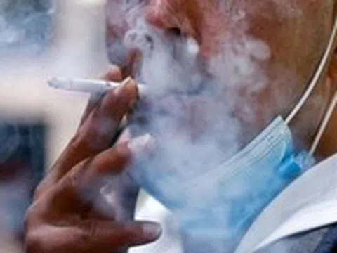 Các nước trong khu vực đã giảm tỉ lệ người hút thuốc lá như thế nào?