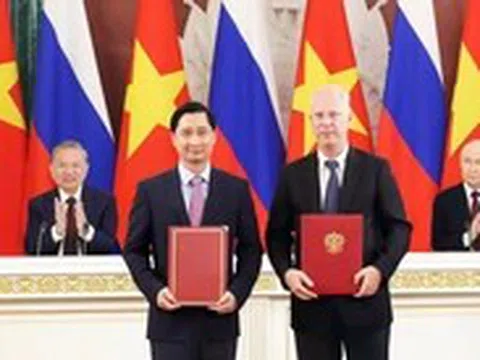 VNVC hợp tác với Quỹ Đầu tư Nga về vắc xin công nghệ mới
