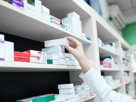 Phát hiện 7 loại thuốc giả trong một nhà thuốc ở Hà Nội