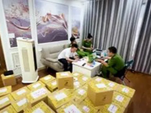 Phát hiện gần 6.000 sản phẩm mỹ phẩm nghi là hàng giả ở Nha Trang