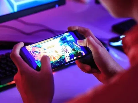 Nam sinh 19 tuổi thủng dạ dày vì nghiện game, ăn mì gói triền miên