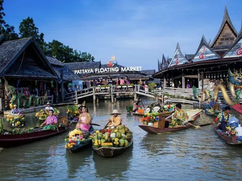 Thái Lan dùng AI và drone chống tội phạm du lịch