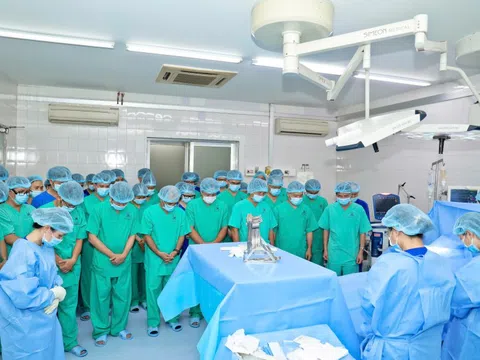 Người đàn ông 39 tuổi chết não hiến 7 mô tạng, hồi sinh nhiều cuộc đời