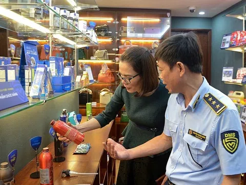 Bộ Y tế quét hàng giả: Kiểm tra 38 cơ sở, sai gần một nửa