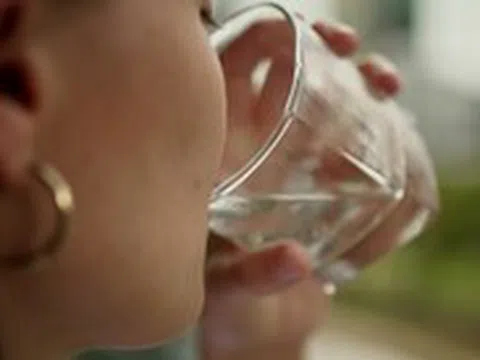 Những thói quen, lựa chọn mỗi ngày có thể khiến bạn lão hóa nhanh hơn