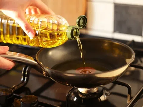 Ăn sai loại dầu, rủi ro không ngờ cho sức khỏe