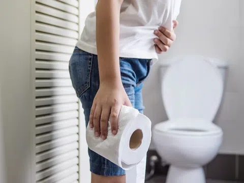 Dấu hiệu tiêu chảy nguy hiểm cần đi khám ngay