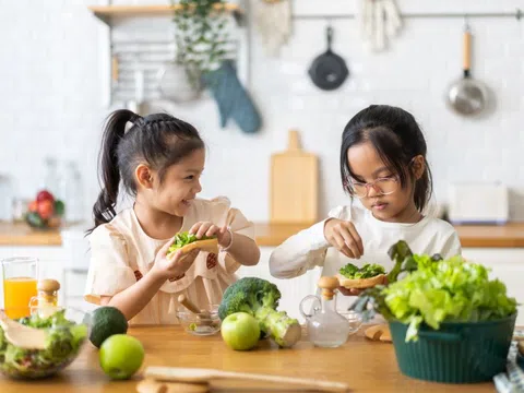 Bí kíp để trẻ bắt kịp và duy trì đà tăng trưởng với bạn cùng trang lứa