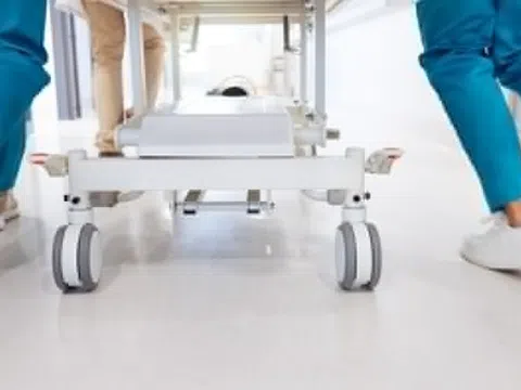 Một ngày, ba vụ việc y tế gây xôn xao