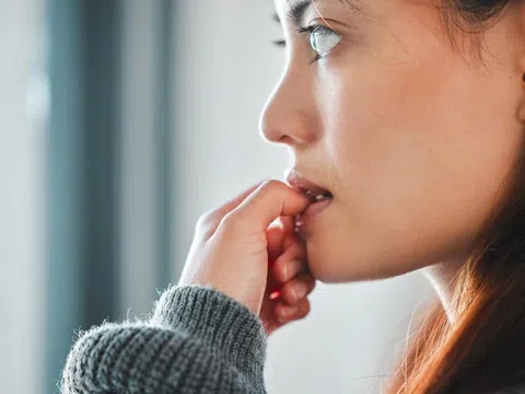 Sức khỏe ngày càng 'xuống cấp' từ 4 thói quen tưởng vô hại