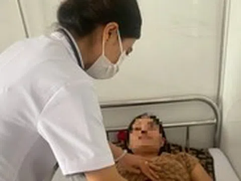 Hàng chục người rối loạn tiêu hóa, khai do ăn bánh mì