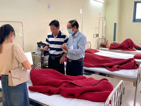 Khẩn trương làm rõ vụ nhiều người nhập viện sau ăn giỗ ở Huế