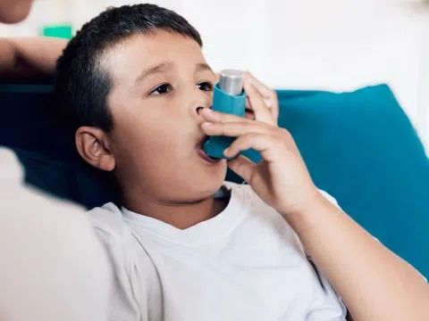 7 tác nhân phổ biến tăng nguy cơ hen suyễn
