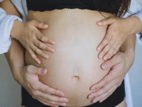 Độ tuổi đẹp nhất để sinh con