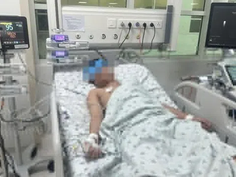 Sau 3 ngày sốt cao, thiếu niên nhập viện nguy kịch