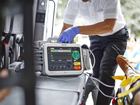 Việc quan trọng cần làm nếu Việt Nam lắp máy sốc tim ở nơi công cộng