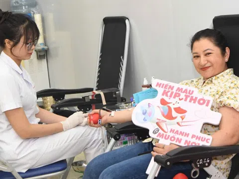 Nối dài giọt máu cứu người